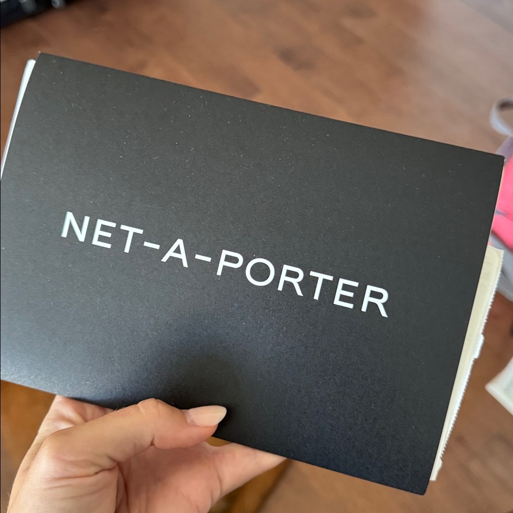 Clio Peppiatt Embellished stretch-mesh mini dress, baby pink - Picture 11 of 11